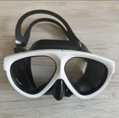 Item thumbnail for item 93f98cc1-186c-44b6-bfca-aa4106cab0c6