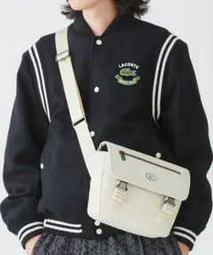 LACOSTE（ラコステ）モノグラム メッセンジャーバッグ ショルダー 牛革