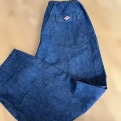DANTON ストレートデニム 38サイズ ダークブルーのサムネイル