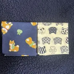 犬柄と猫柄デザインのハンカチセット