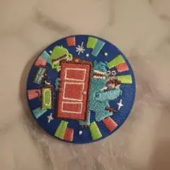 ディズニー刺繍缶バッジ