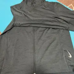 NIKE ヨガ　トレーニング　メンズウェア　Mサイズ　ストレッチ　上下セット