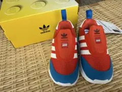 adidas LEGO スニーカー 赤/青/白