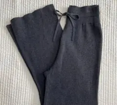 ユニクロ ウォッシャブルリブニットパンツ