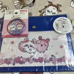 ちいかわ★フラットケース　モモンガと古本屋(カニちゃん)・缶バッジ
