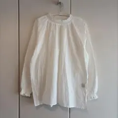 【美品】studio CLIP コットンブラウス シャーリング 白 長袖　Mのサムネイル