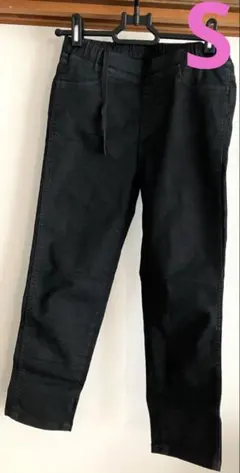 ユニクロ　UNIQLO ブラック　黒　レディース　パンツ　デニム風　S
