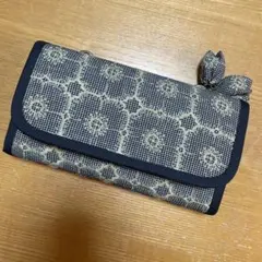 Item thumbnail for item bfb5b8fa-2581-42b8-8f02-831c96f9041d