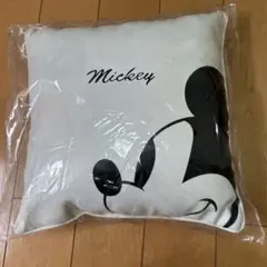 【新品】Disney ミッキーマウス クッション モノトーン ディズニー正規品