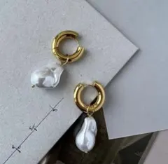 155 大人気！2way バロックパール　大ぶり　フープピアス　ゴールド