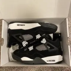 新品未使用　AIRJORDAN6 レトロ　27.0㎝