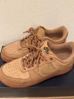 Nike Air Force 1 ベージュ スニーカー