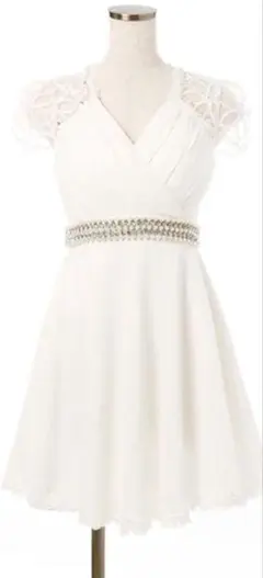 美品★ ホワイト 袖付き 袖あり フレア Aライン ワンピ パール ビジュー