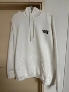 VETEMENTS ヴェトモン　パーカーのサムネイル