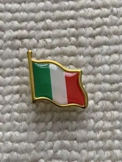 2025年最新】イタリアピンバッジの人気アイテム - メルカリ