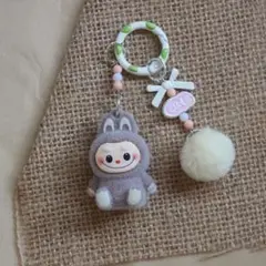 らぶぶ Labubuキーホルダー人気 超可愛い