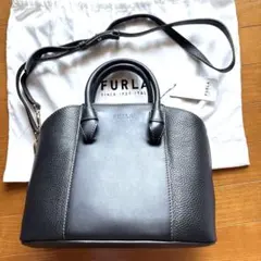 ✨未使用級✨フルラ ショルダーバッグ パイパー 南京錠 2way レザー 黒 