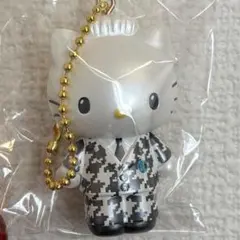 ハローキティシークレットマスコットチャーム　ダニエル
