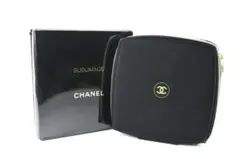chbx12 新品未使用本物箱付き　CHANEL シャネル　ノベルティポーチのサムネイル