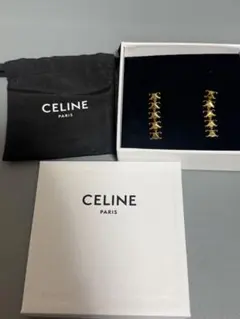 ミ*ウ様 CELINE トリオンフ スタッド ピアス ゴールド - メルカリ