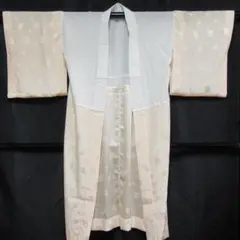 スモールサイズ中古品袷長襦袢 白 紗綾形に菊の地紋 半衿なし広襟