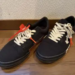 OFF-WHITE ブラック スニーカー 42(26.5cm)のサムネイル