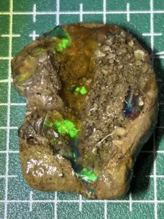 特価！エチオピアオパール 47ct 大きめ。薄型。