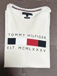 トミーヒルフィガーtシャツ