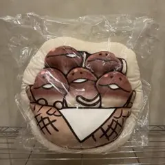 B賞 ぷくぷくダイカットクッション