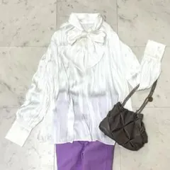 美品 アンタイトル ボウタイ リボン ホワイト ブラウス シャツ とろみ 職場