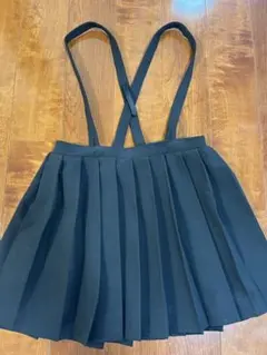 【未使用に近い美品】黒いプリーツスカート 120センチ