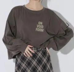LAKOLE フロッキーロゴ長袖Tシャツ