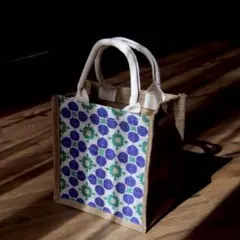 Item thumbnail for item 03baf589-2324-49bd-9e1e-6280da02ecb5