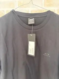 新品　新品タグ付き 黒 Tシャツ