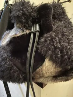 ⭐︎値下げ中⭐︎黒モコモコファー2ウェイバッグ