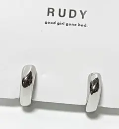 イヤリング　レディース