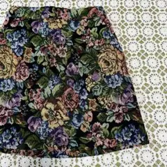 LOWRYS FARM 花柄ゴブラン織ミニスカート