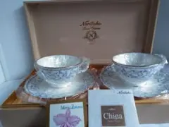 ボーンチャイナ　ノリタケカップソーサー２客セット