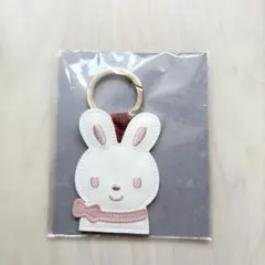 新品 familiar うさぎ ネームホルダー