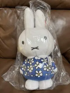 Item thumbnail for item daa2748d-4d8f-45a2-aea7-87a35b37e382