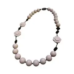 Item thumbnail for item c32ad36c-3eb1-4606-a2fe-8e6e63af3d90