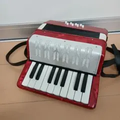 アコーディオン レッド ミニサイズ 楽器美品のサムネイル