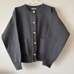 グレー ボタン付き 長袖カーディガン