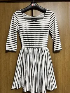 Cynthia Rowley ストライプ 七分袖 ミニワンピースのサムネイル