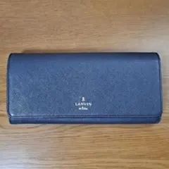 LANVIN 紺色 長財布のサムネイル