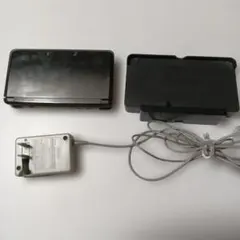 任天堂3DS ブラック　充電器　充電器台付き