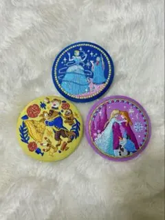 【新品未使用】ディズニー　Disney 刺繍缶バッジ 第2弾3個 プリンセス