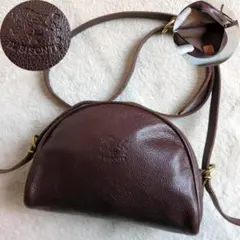 極美品　イルビゾンテ　ショルダーバッグ　ハーフムーン　斜めかけ　レザー　ブラウン