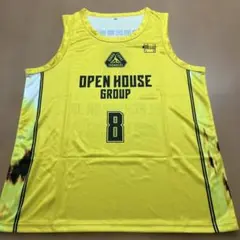 群馬クレインダーズ パープルユニフォーム #4 トレイ・ジョーンズ選手