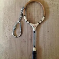 バドミントンラケット　キーホルダー